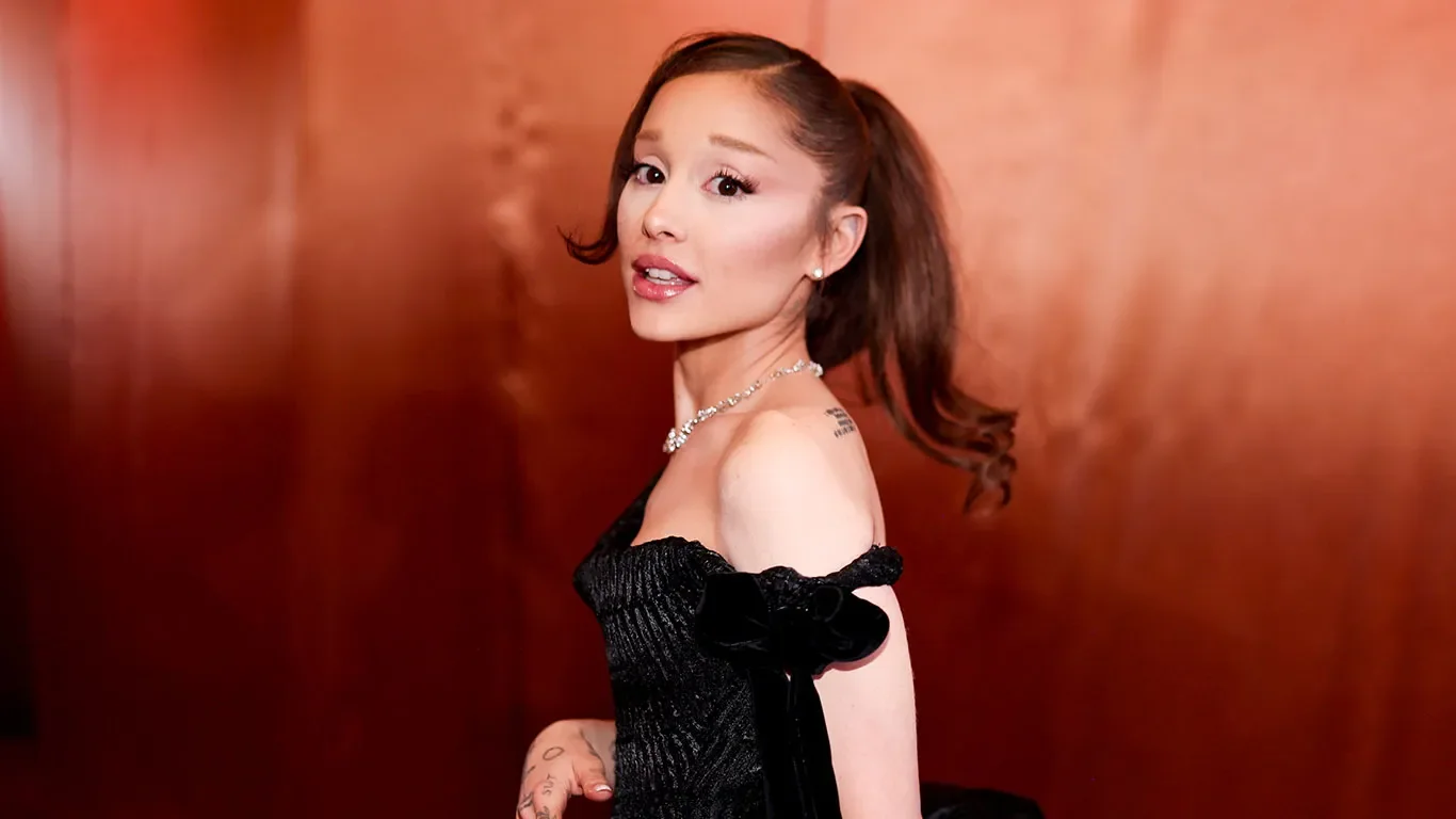 Ariana Grande Kicks Off Eternal Sunshine Tour With a Mixed Oakland Set