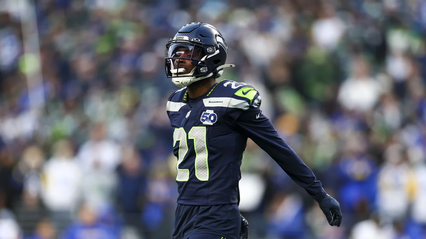 Seahawks lock in Witherspoon with record-setting four-year extension
