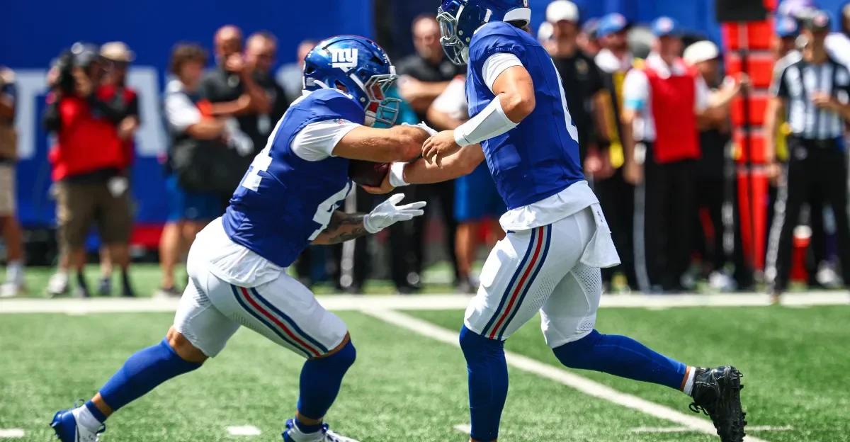 Dart survives concussion scare as Giants fall 13-10 to Vikings in preseason