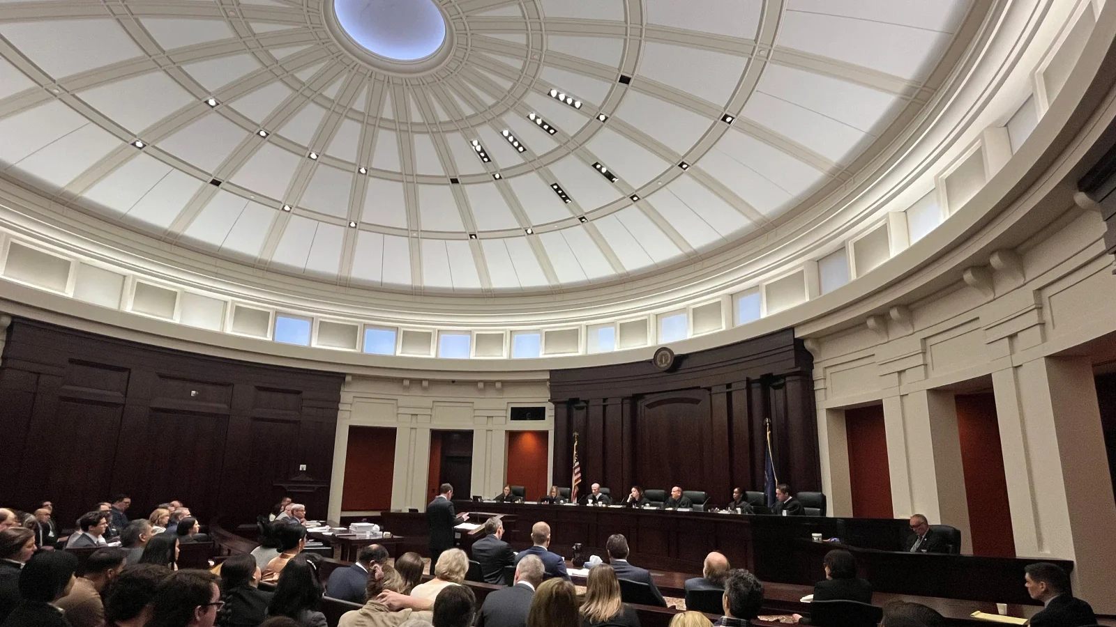 Whitmer vetoes nine bills after court-ordered presentment ends 18‑month standoff