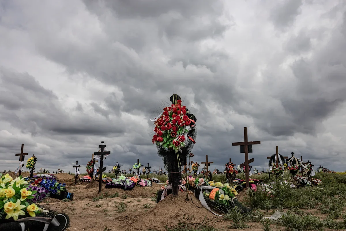 Rifts in Russian Forces Exposed as Ukraine Advances Near Bakhmut.