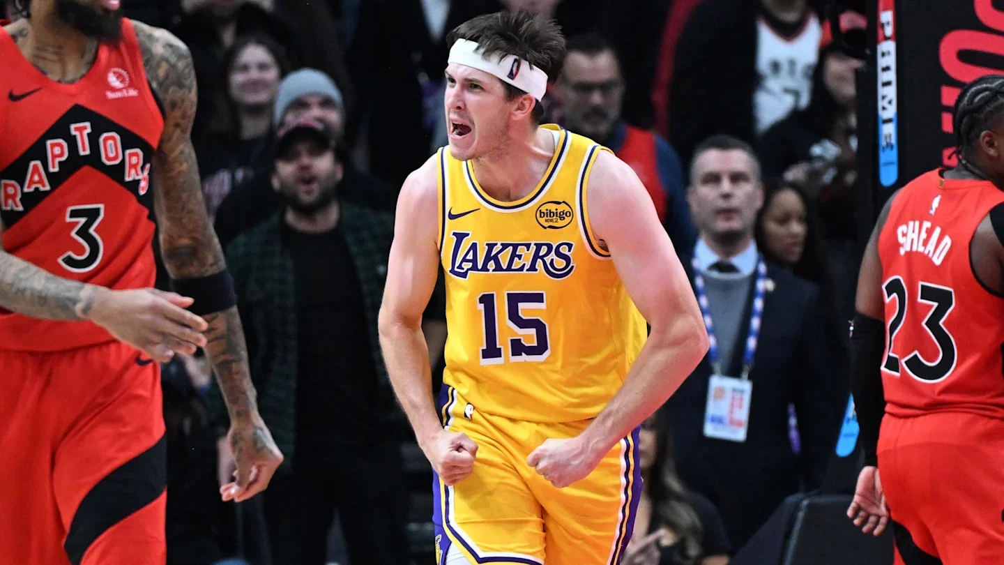 Reaves' Return Pushes Lakers to Start Him Over Kennard in Game 5