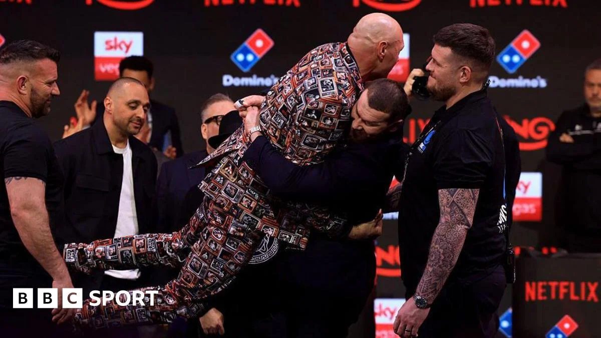 Fury heats up belt chase ahead of Tottenham showdown with Makhmudov