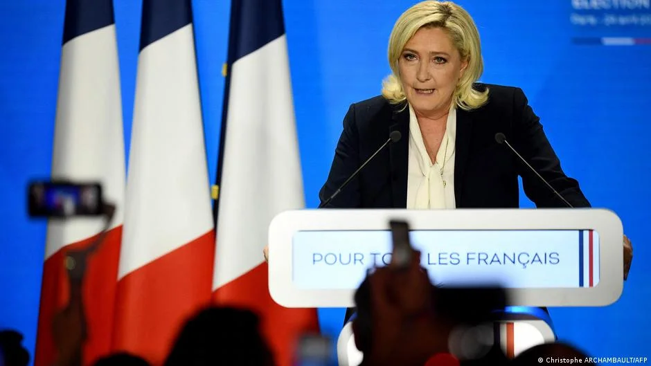 "Le Pen's Inclusion in Antisemitism March Adds Pressure on Macron"
