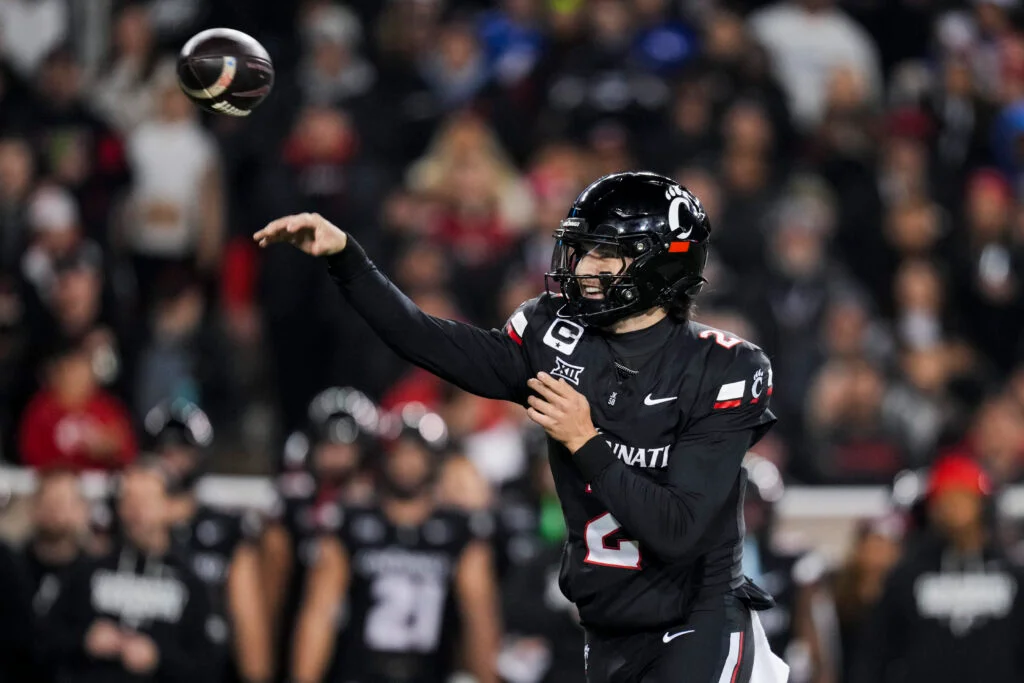 Browns Focus on Watson-Sanders QB Duel, Dismiss Sorsby's Prospects