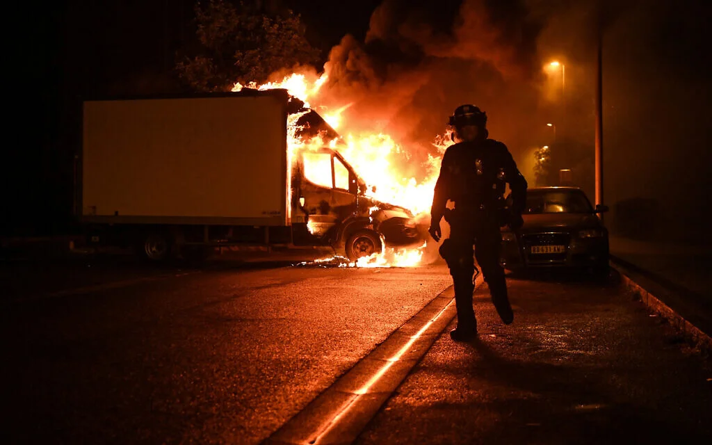 Israel Police Analyze France Riots, Raising Concerns of Local Unrest