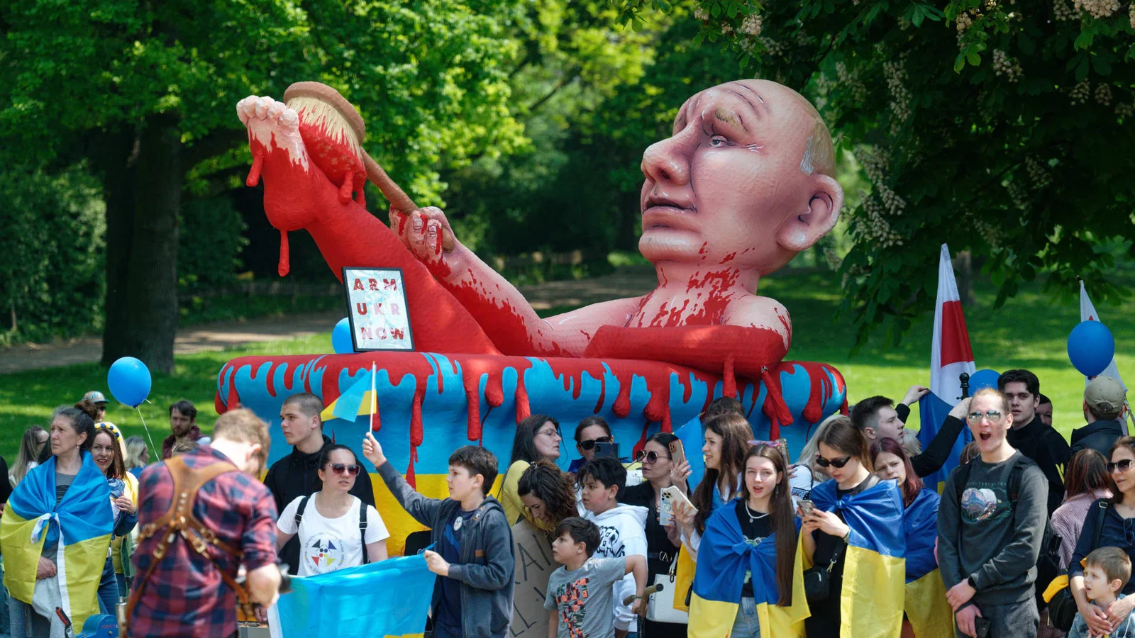 Europeans increasingly view Russia as adversary while seeking neutrality in US-China conflict.