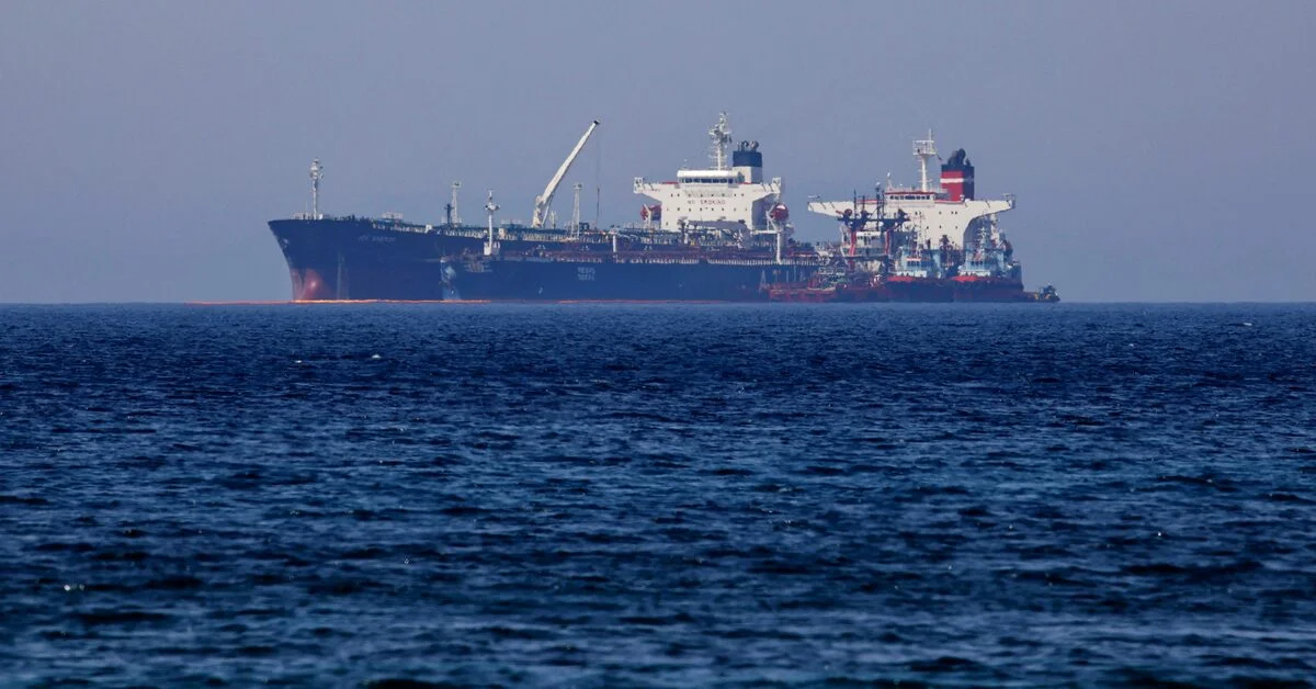 "Negotiations Boost Iran's Oil Production and Exports Amidst US Talks"