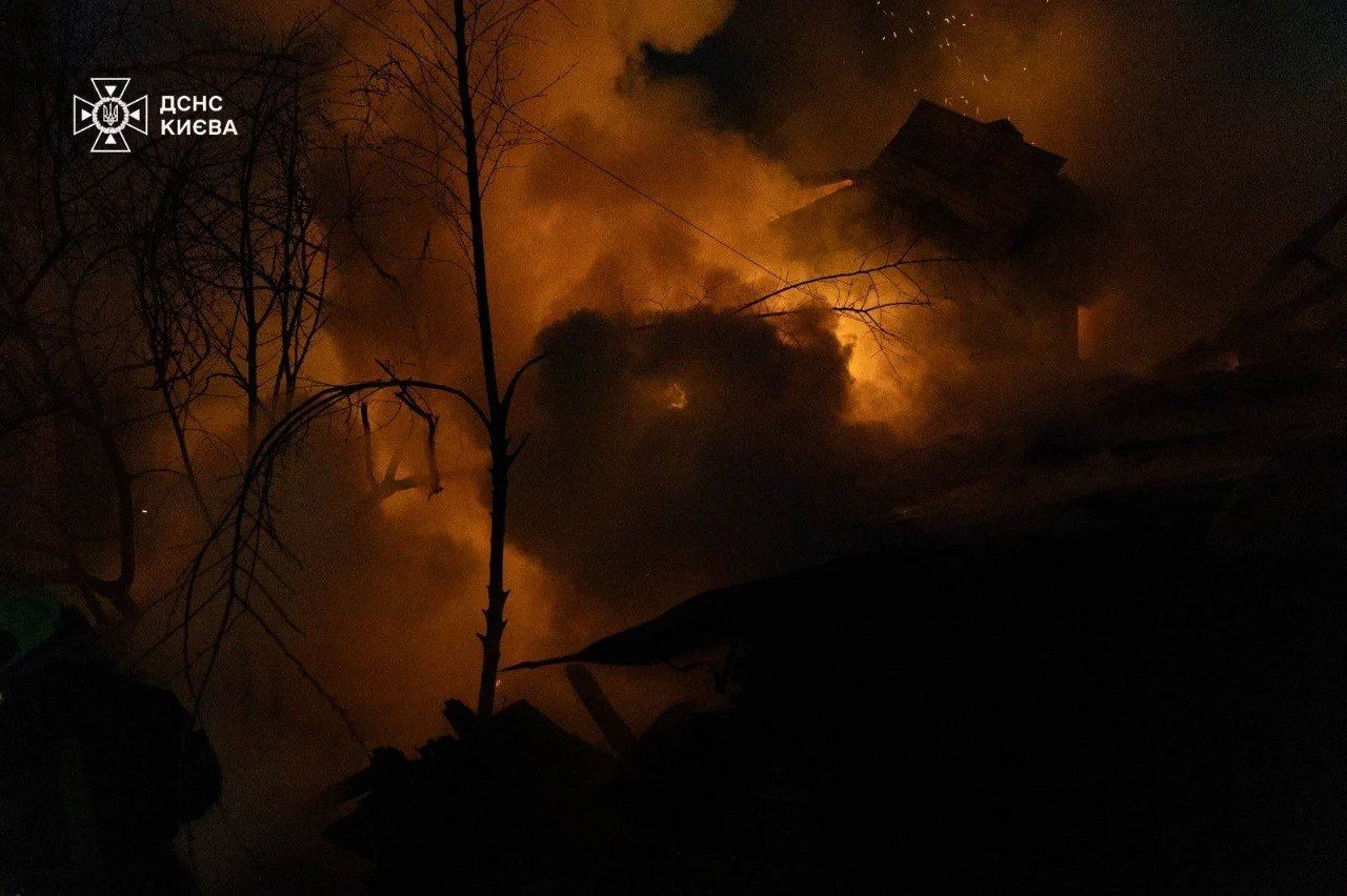 Kyiv Braces for Impact as Russia Lobs Mass Drone Assault
