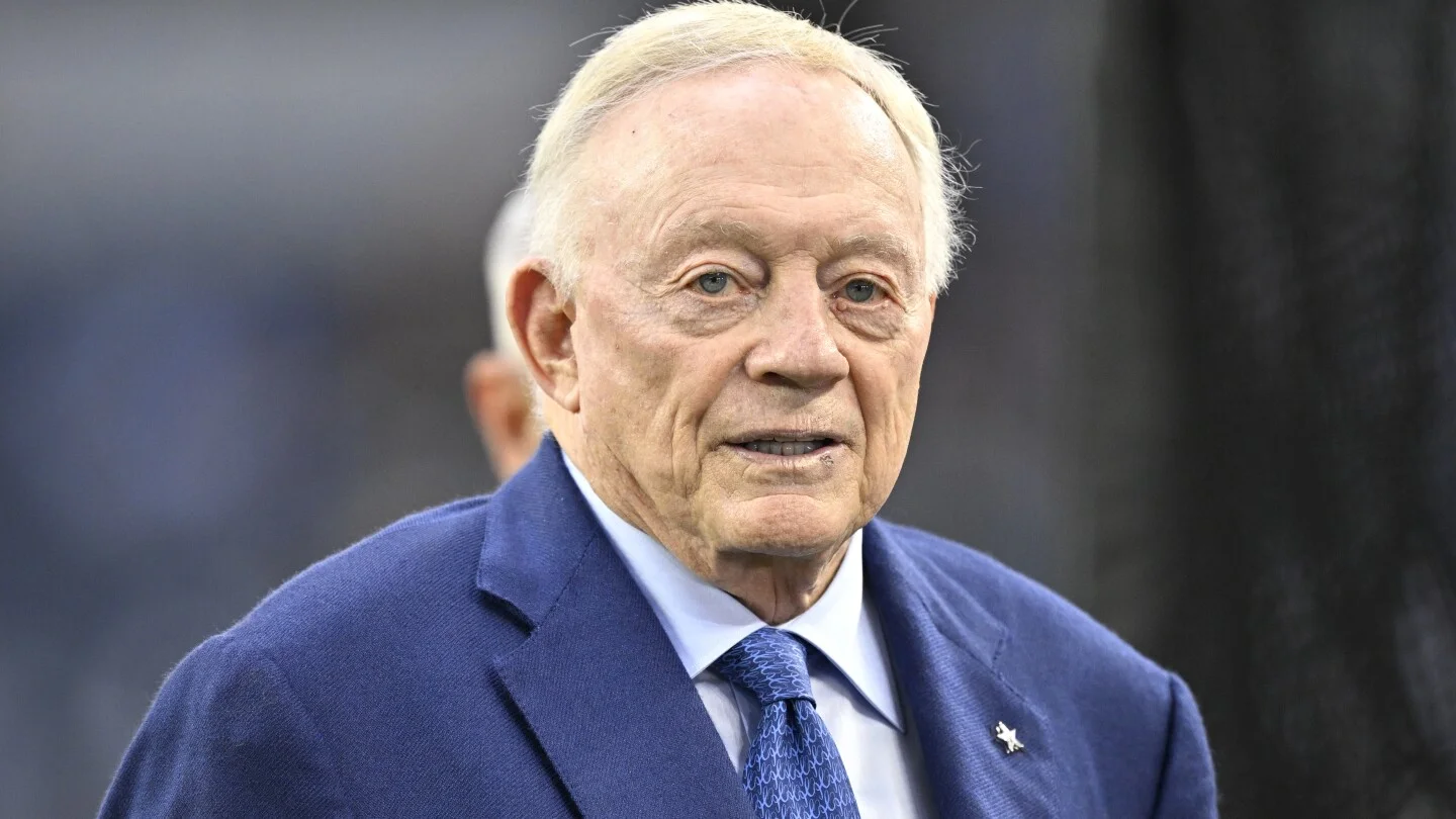 Jerry Jones Prefers Others Do the Trade Calling for the Cowboys