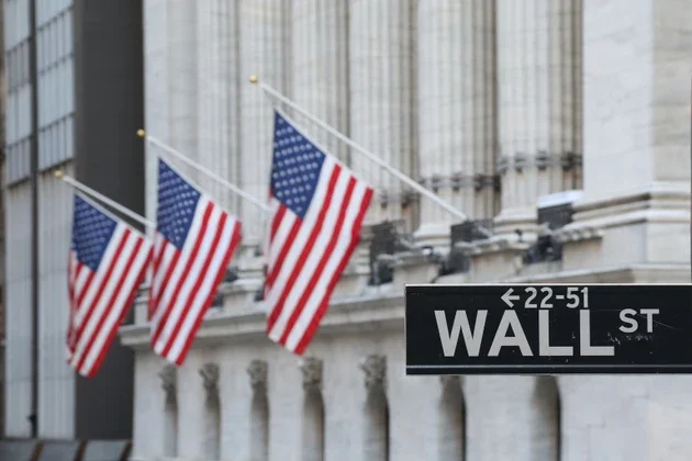 Markets push to new records as earnings strength persists and data signals cooling inflation