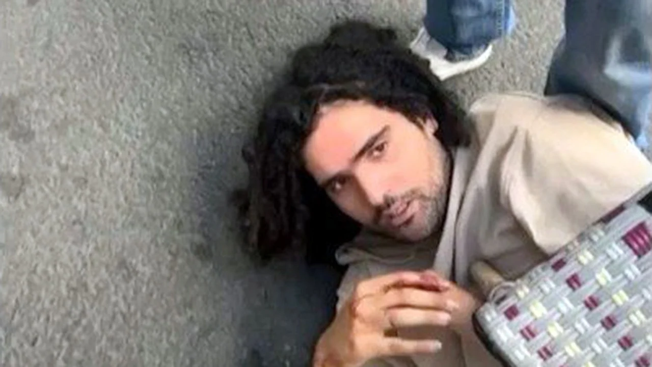 Paris Knife Attack: Bystanders Subdue Suspect After Alleged Divine Command