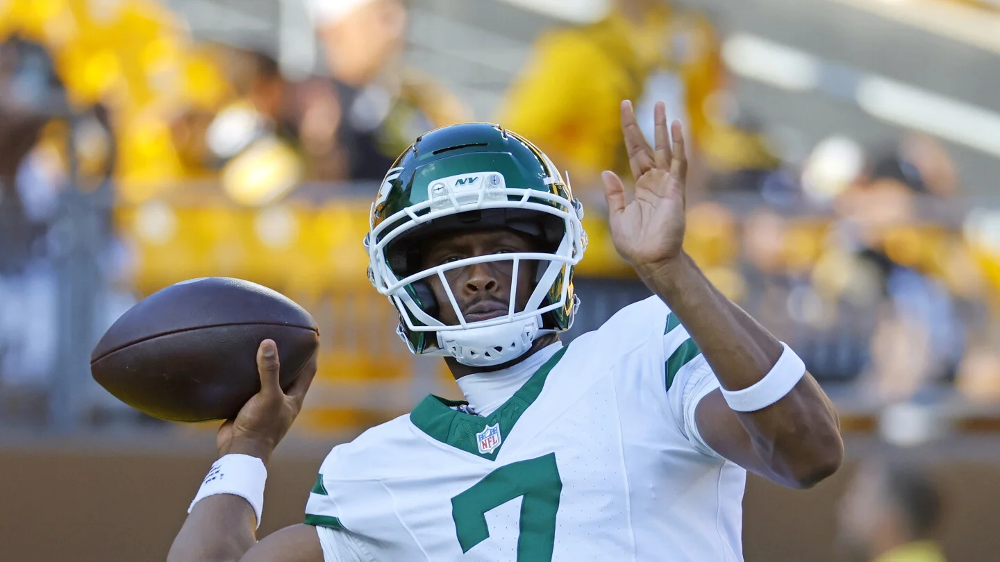 Geno Smith Goes 7-for-7 on Jets’ First Preseason Drive, Finishes with TD