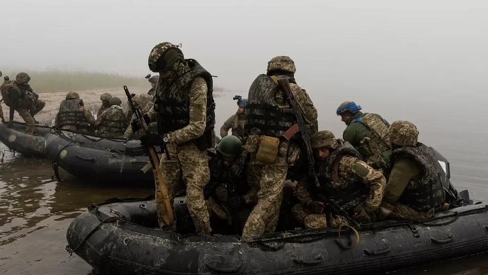 Ukraine's Destruction of Russian Helicopters Amplified by US Aid