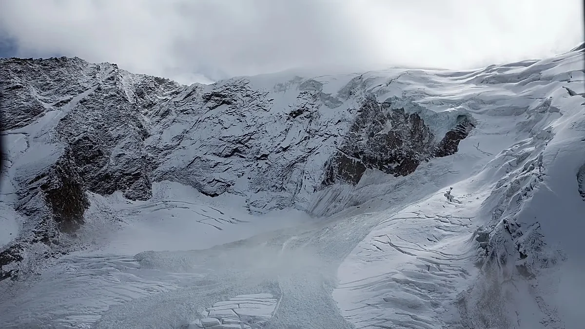 Belgian Climbers Discovered on Melting Swiss Glacier After 34 Years