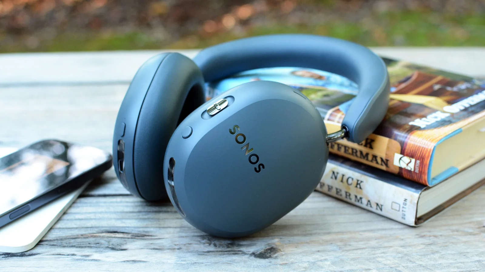 Sonos Ace Ultra Turns Headphones Into a True Sonos System Member