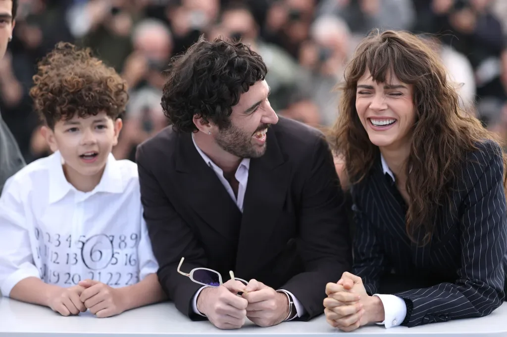 Cannes Buzzworthy Club Kid Draws 7-Minute Standing Ovation