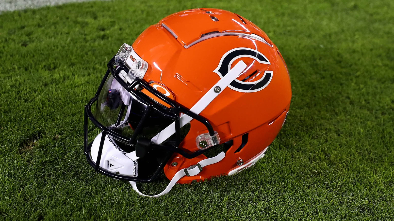Controversy Surrounds Bears' Potential Move to Arlington Park.