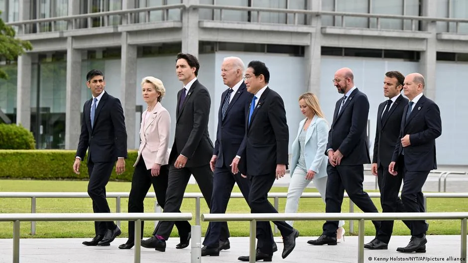 G7 announces tougher sanctions against Russia.