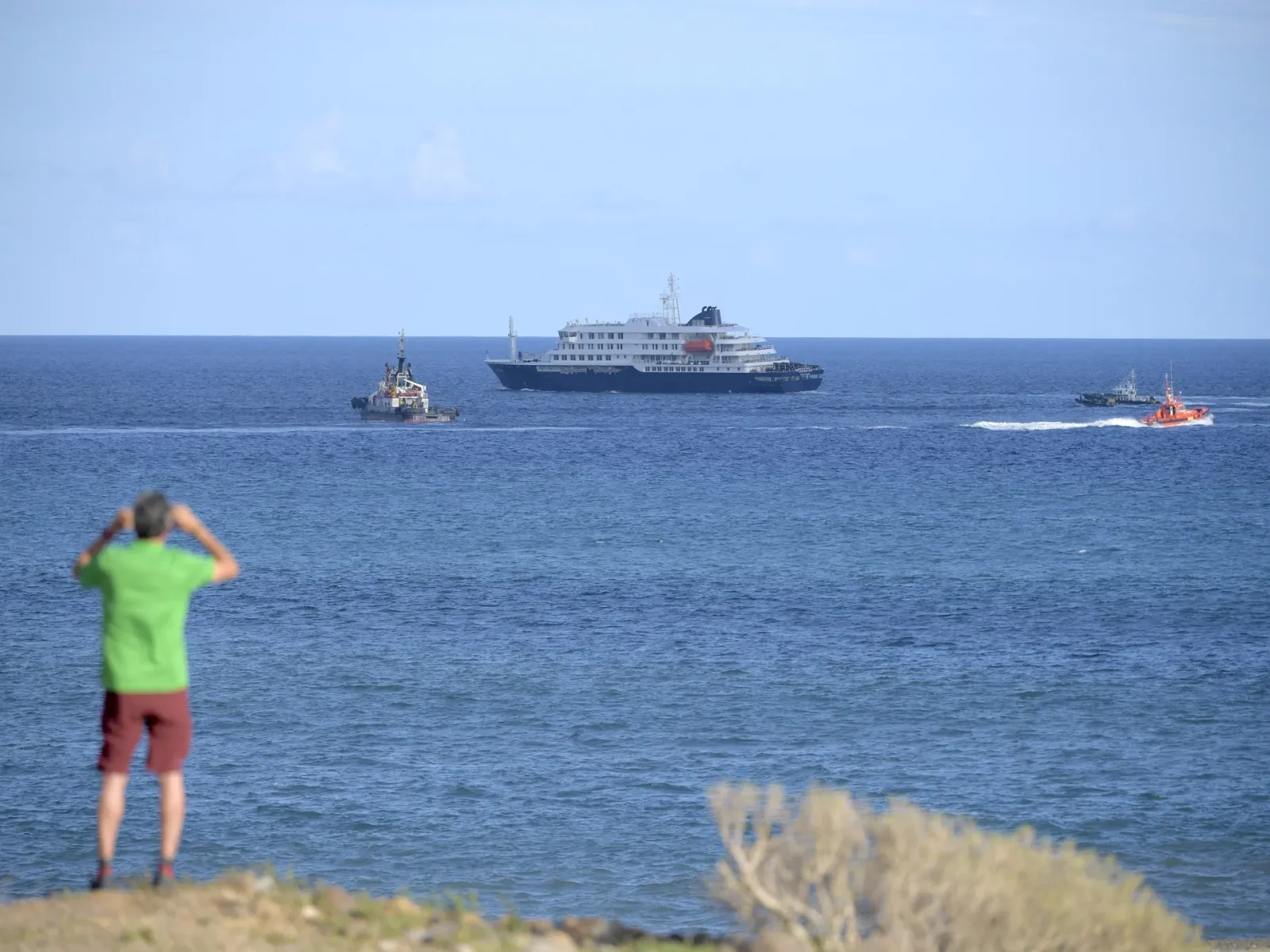 France Quarantines 1,747 aboard Ambition Over Suspected Gastroenteritis