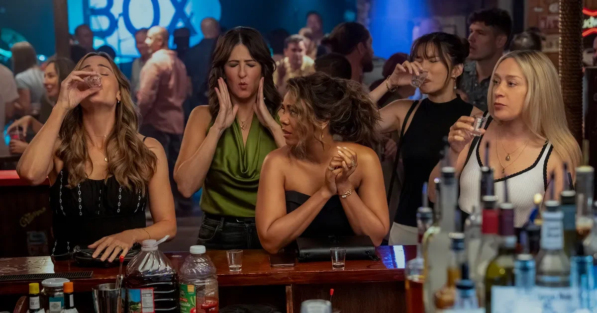Peacock’s Five-Star Weekend: A Snackable, Low-Stakes TV Treat