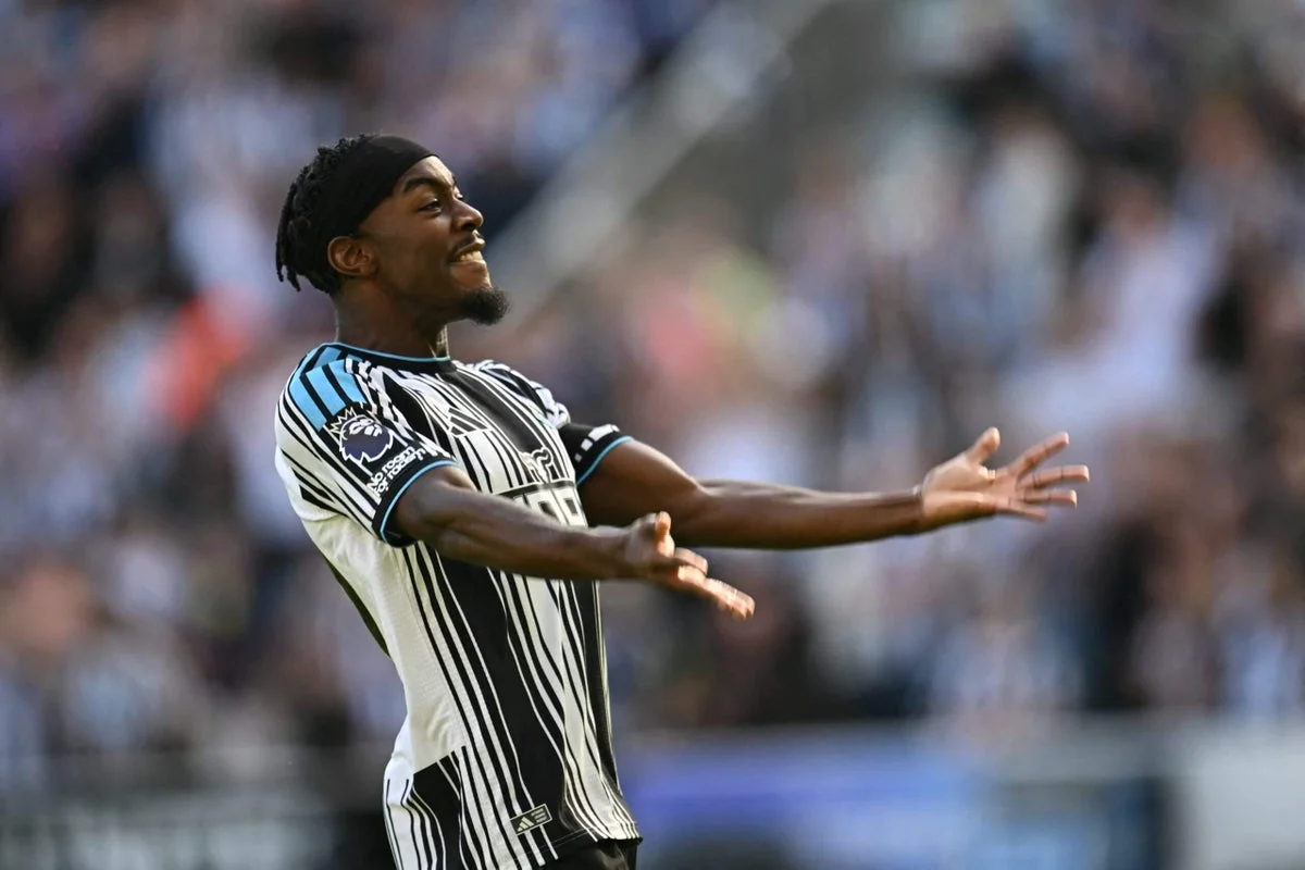 Late Szoboszlai penalty saves Liverpool in Newcastle stalemate