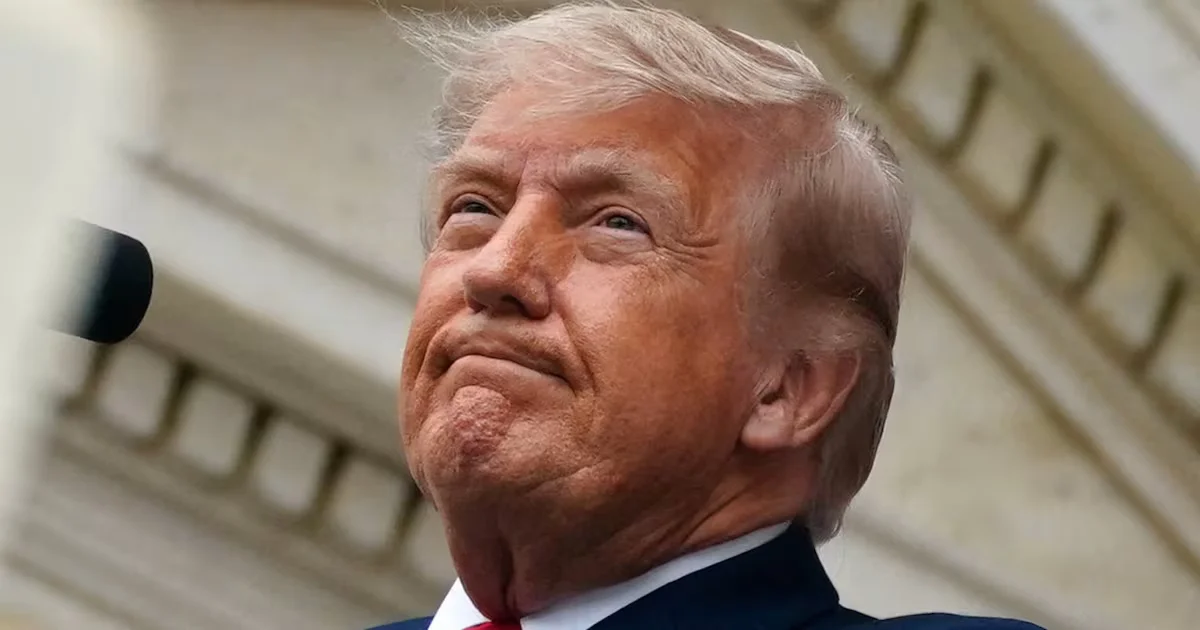Top Doctor Flags Six-Month Health Check Shift for Trump After Walter Reed Visit