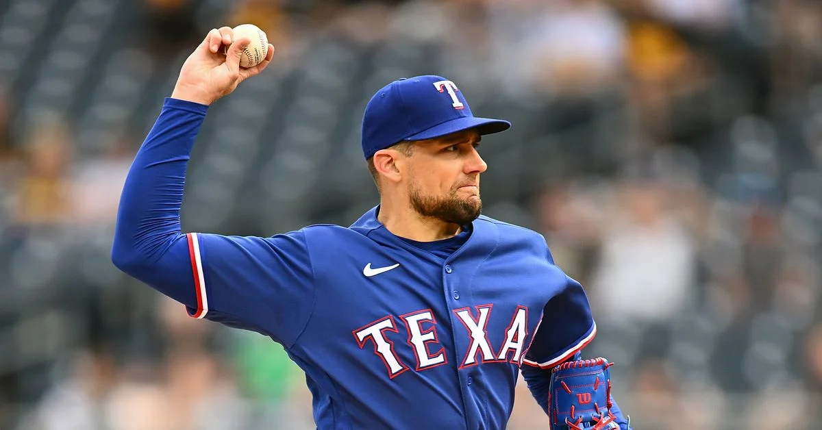 Nathan Eovaldi leads Rangers to victory over Pirates.