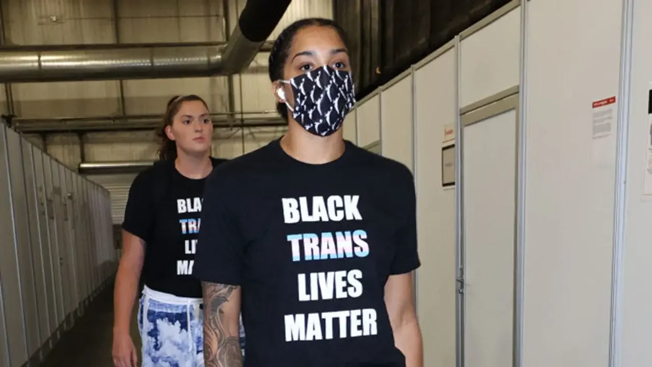 Gabby Williams Says She’d Welcome a Trans Player, Sparks WNBA Debate