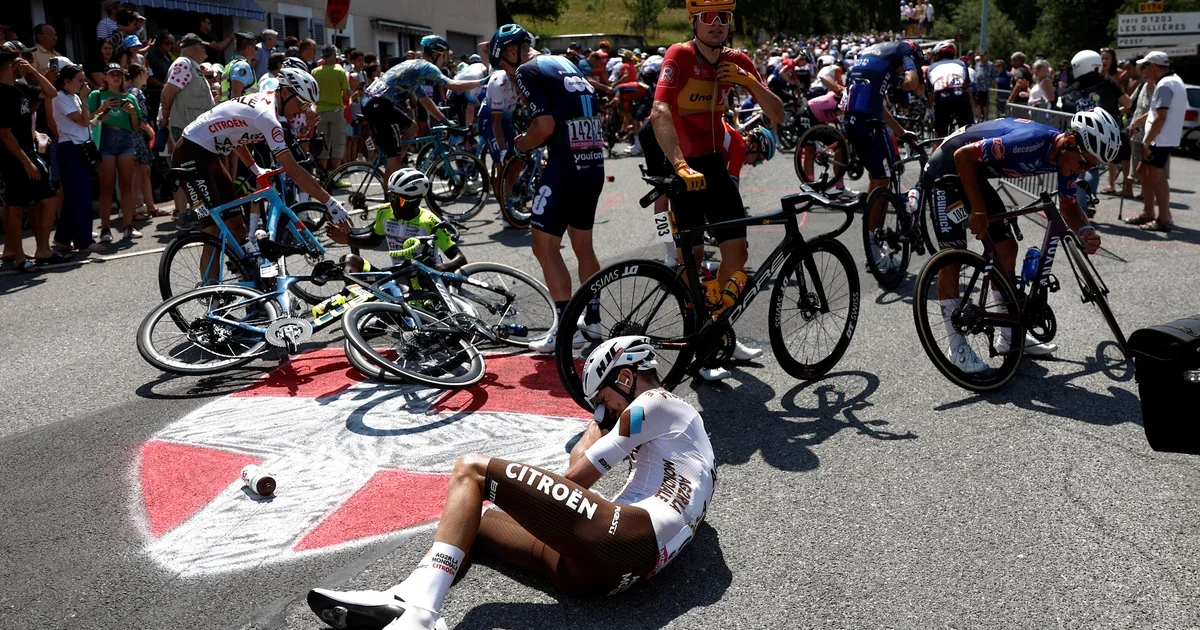 "Tour de France Crash Caused by Fan Taking Selfie Sparks Calls for Safety Awareness"