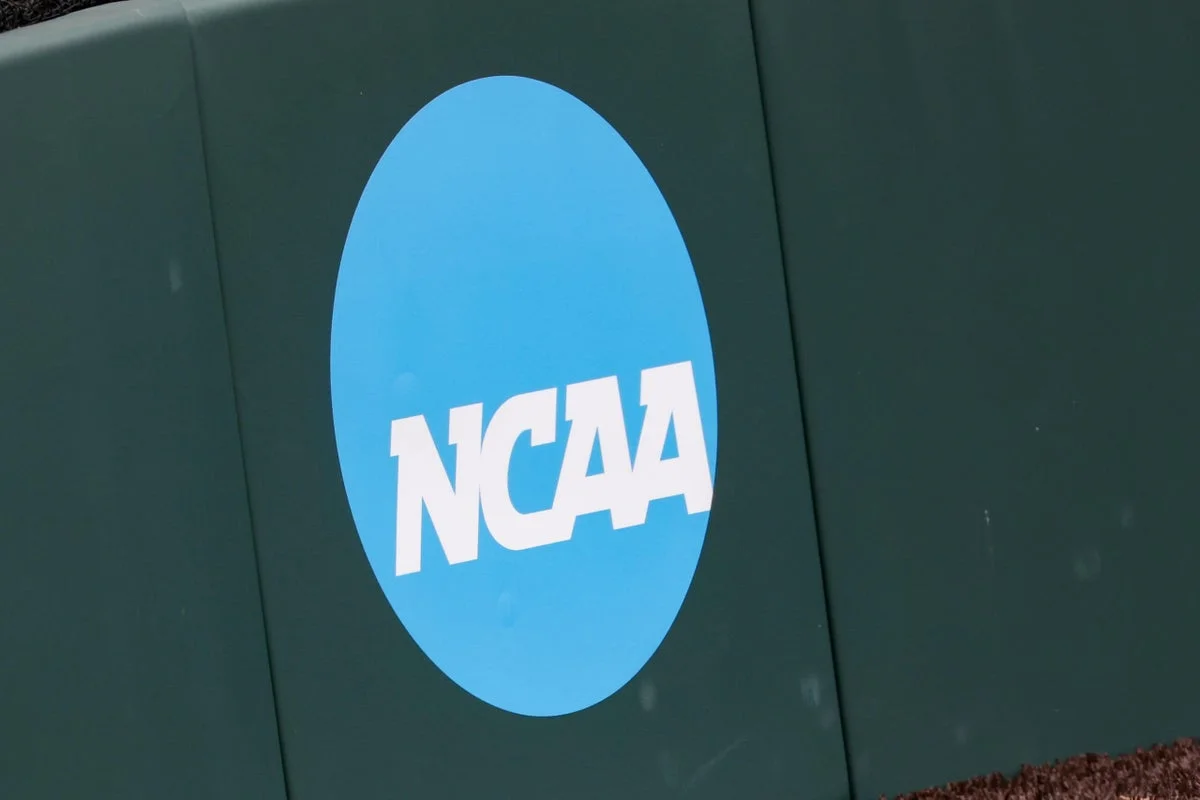 NCAA moves toward five-year eligibility, phasing out redshirts