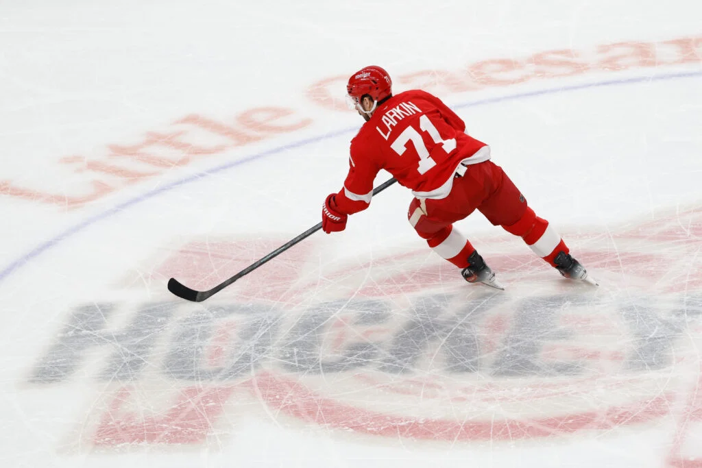 Larkin Trade Talk Weighs on Wings as NHL Injury News Flows