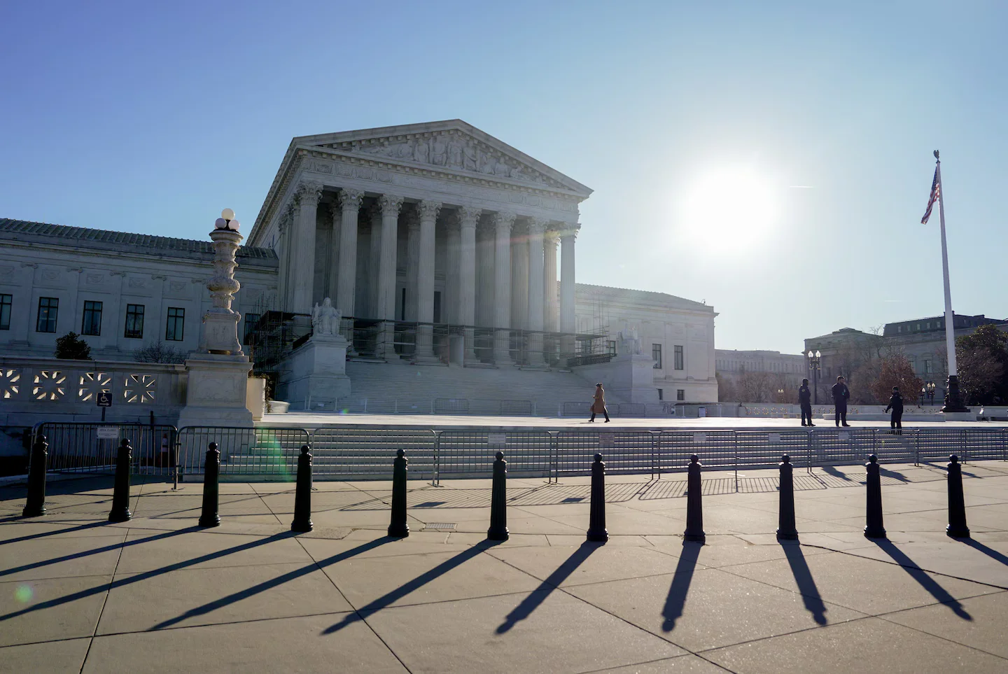 High Court voids Mississippi death-row conviction over juror-bias concerns