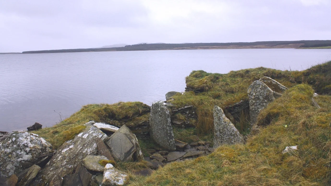 Stone Age Scotland tombs reveal male-line kinship webs across Neolithic sites
