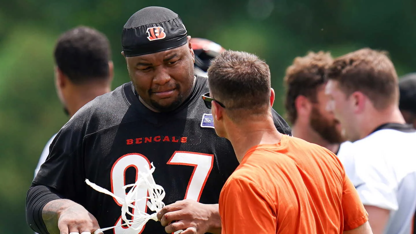 Dexter Lawrence Dominates Bengals Camp, Forcing Early Adjustments