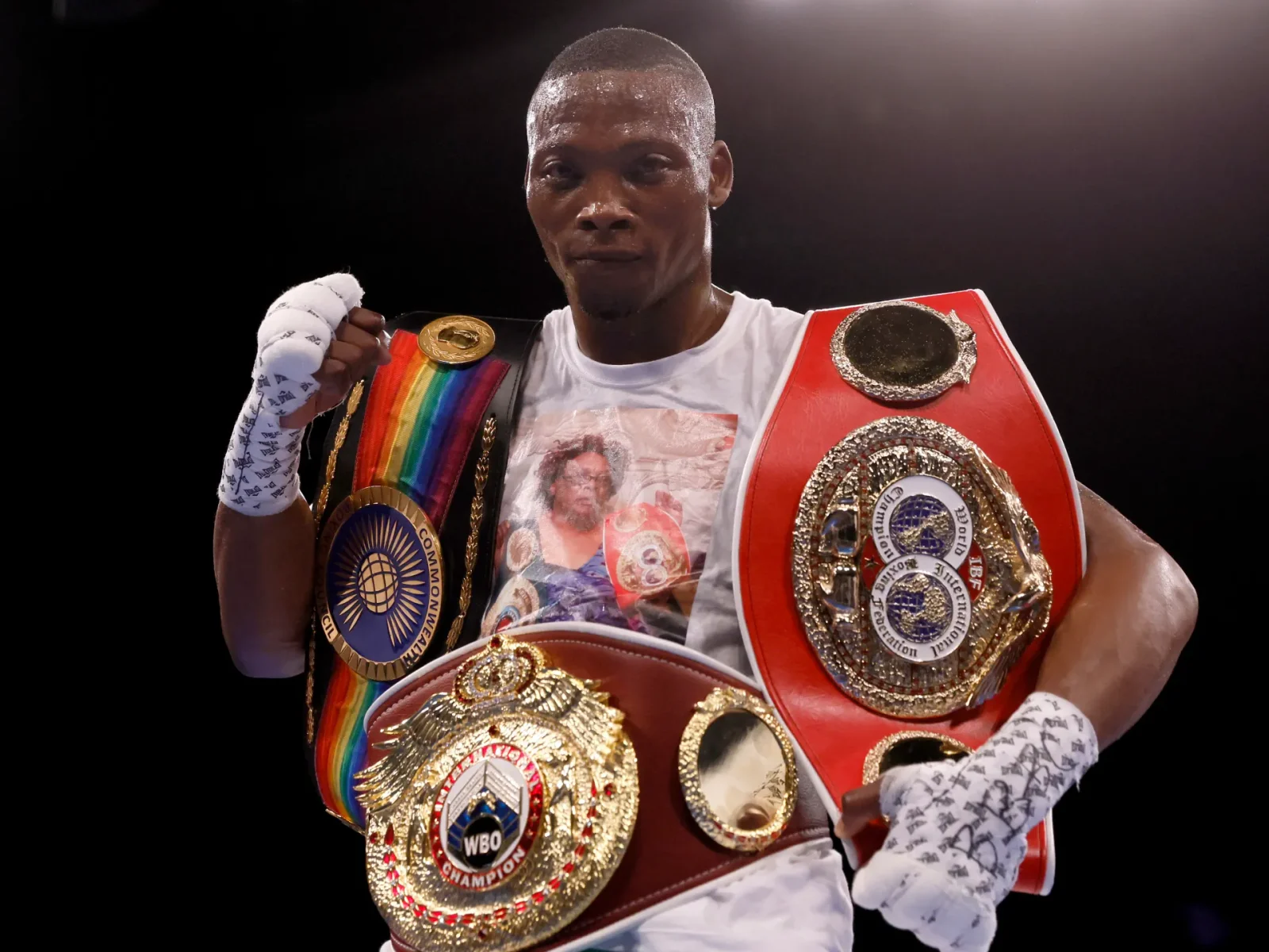 Former boxing world champion Zolani Tete shot dead outside his South Africa home