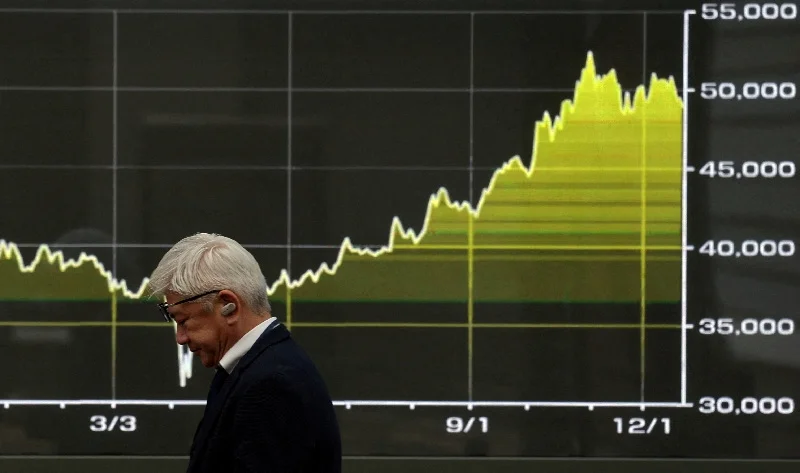 Markets pause as yields hover near peak ahead of Nvidia results