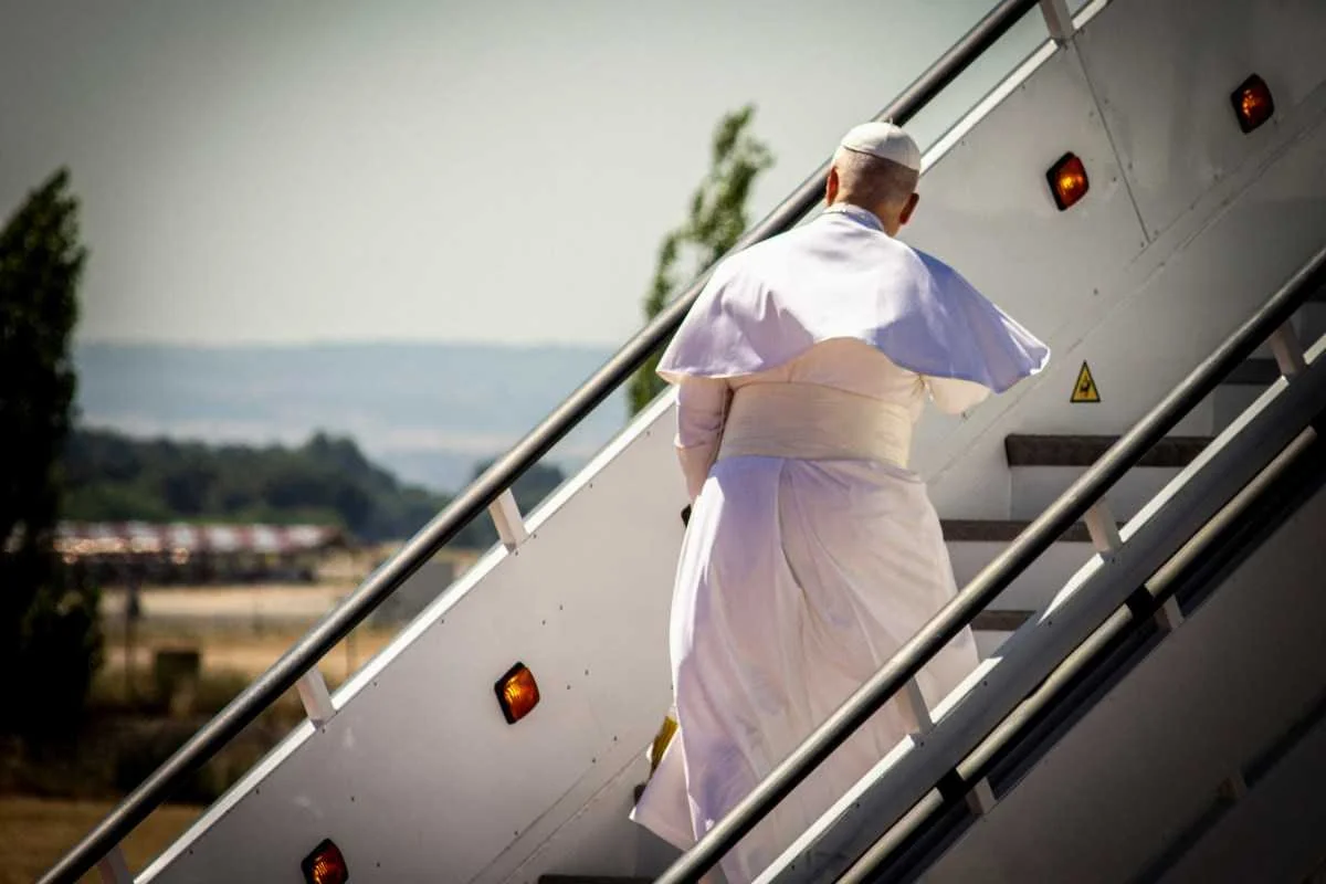 Pope Leo XIV Takes a Seat in the Iberia Cockpit