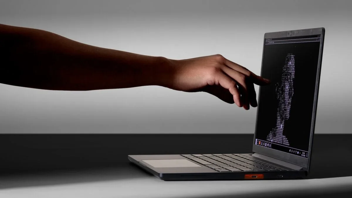 Framework Laptop 13 Pro Makes Linux a First-Class Citizen in PCs