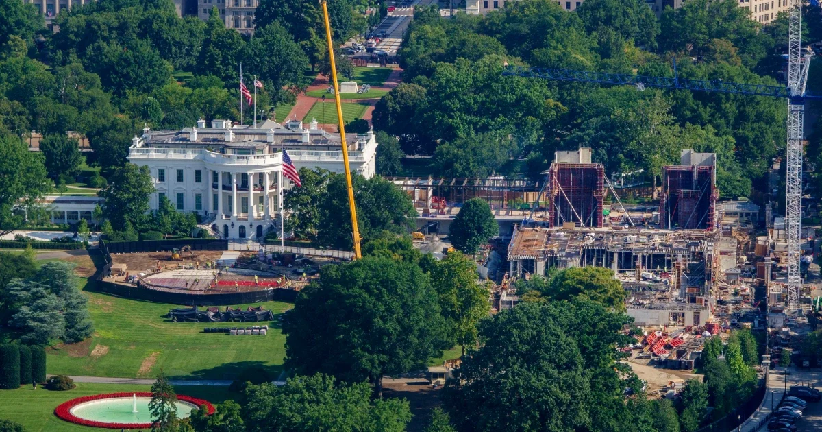 Court bid to resume White House ballroom work faces high-stakes review