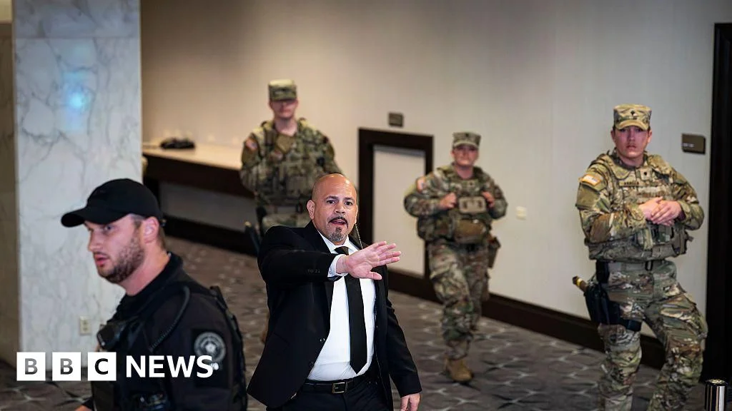 White House to reexamine presidential security after correspondents' dinner shooting