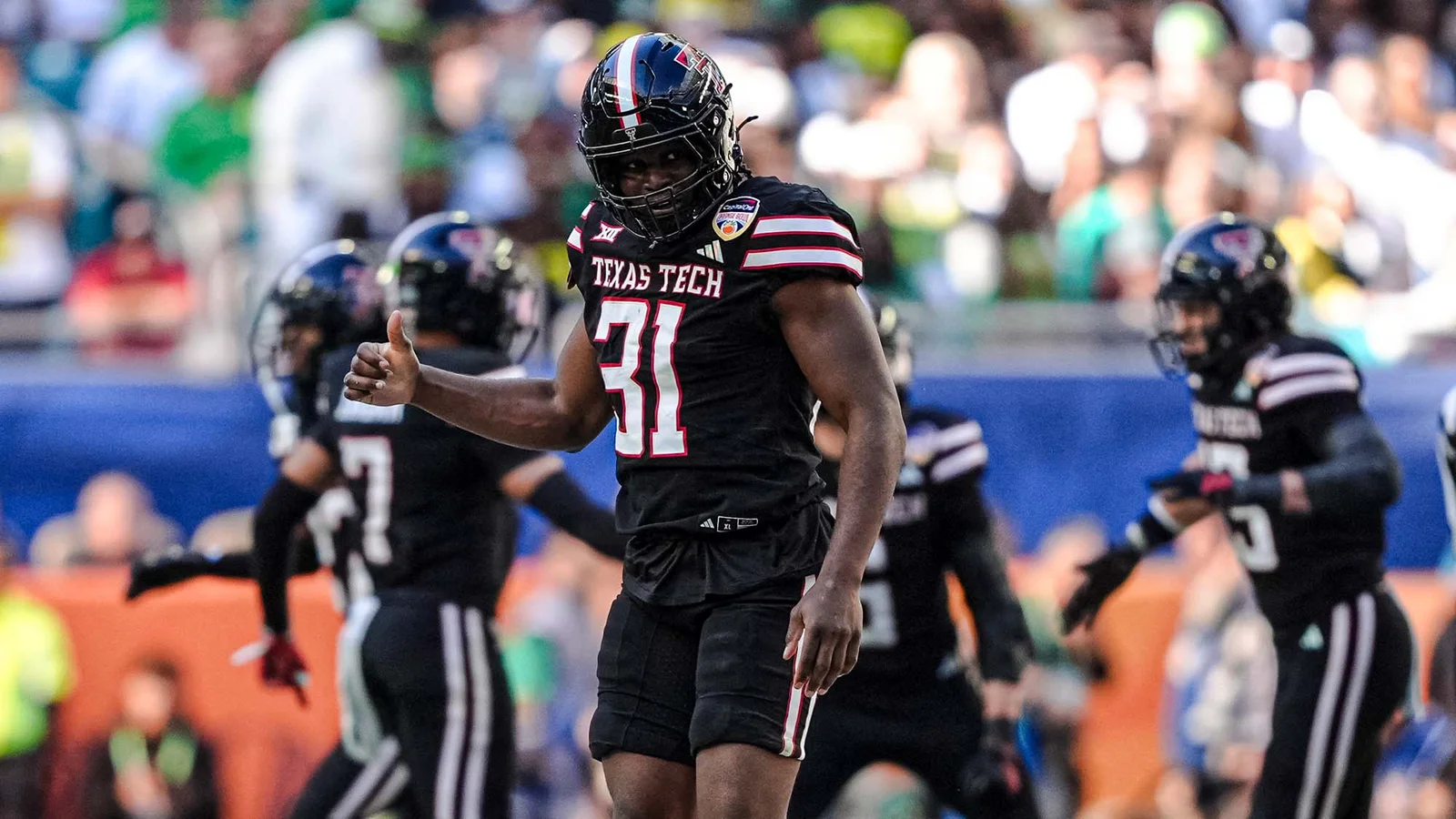 Jets Draft Smoke: Edge Rusher or WR in Play as Rumors Grow