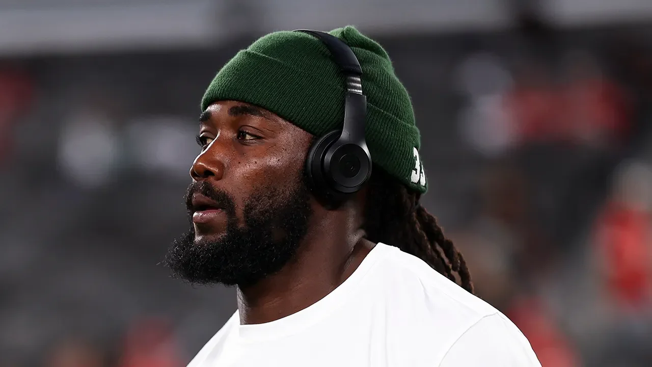 "Contenders Eye Dalvin Cook as Jets Waive High-Priced RB Before Playoffs"
