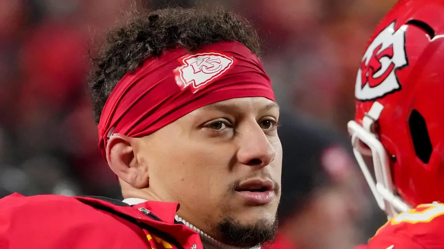 QB Pay Flexes: How Unconventional Deals Are Redrawing NFL Contracts