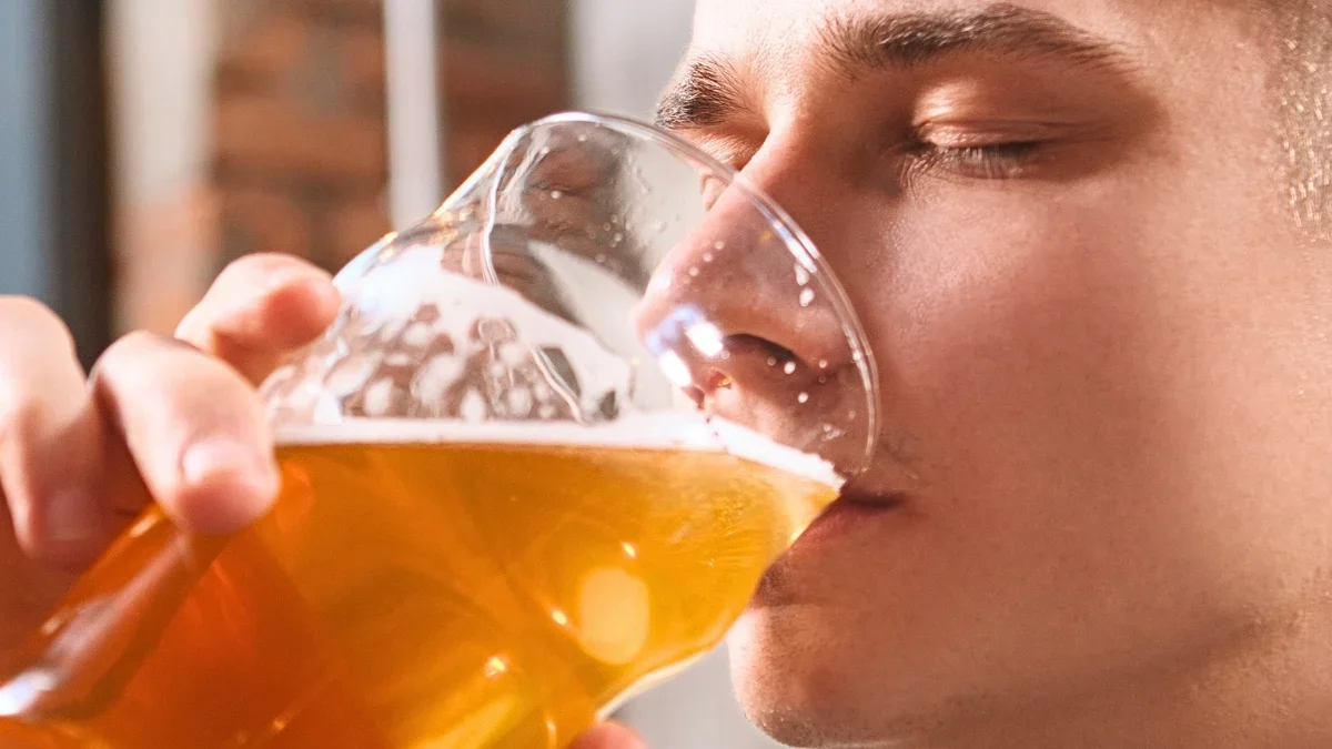 Beer’s Vitamin B6 Claim Scrutinized: Tiny Nutrient, Not a Health Boost