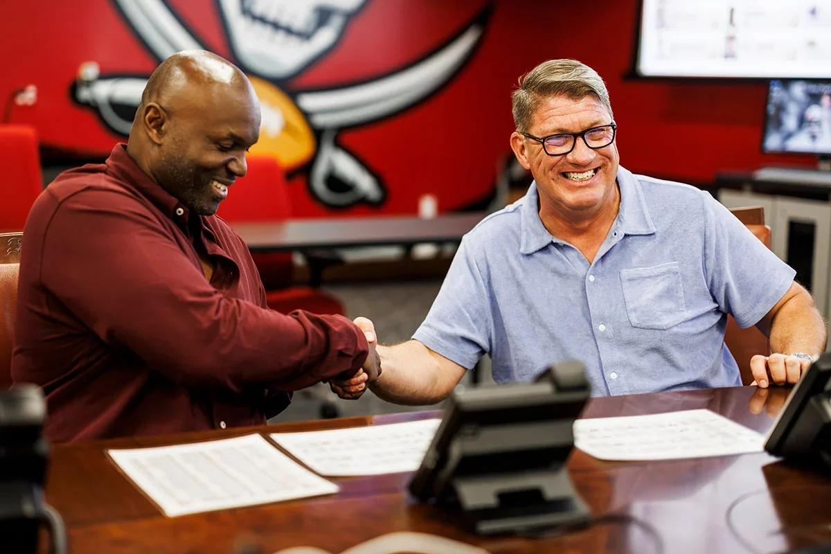 Bucs 2026 Draft Preview: Trade-Down Scenarios, Mesidor or Ioane at No. 15
