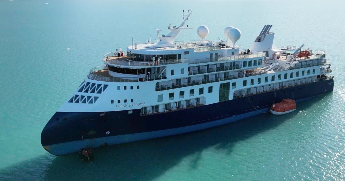 Stranded Luxury Cruise Ship with Covid-Positive Passengers Freed in Greenland