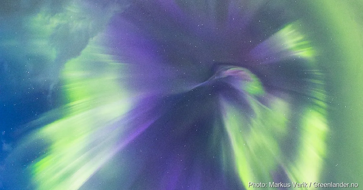 Earth-facing CME looms as Sun sparks auroras and Comet McNaught brightens the sky