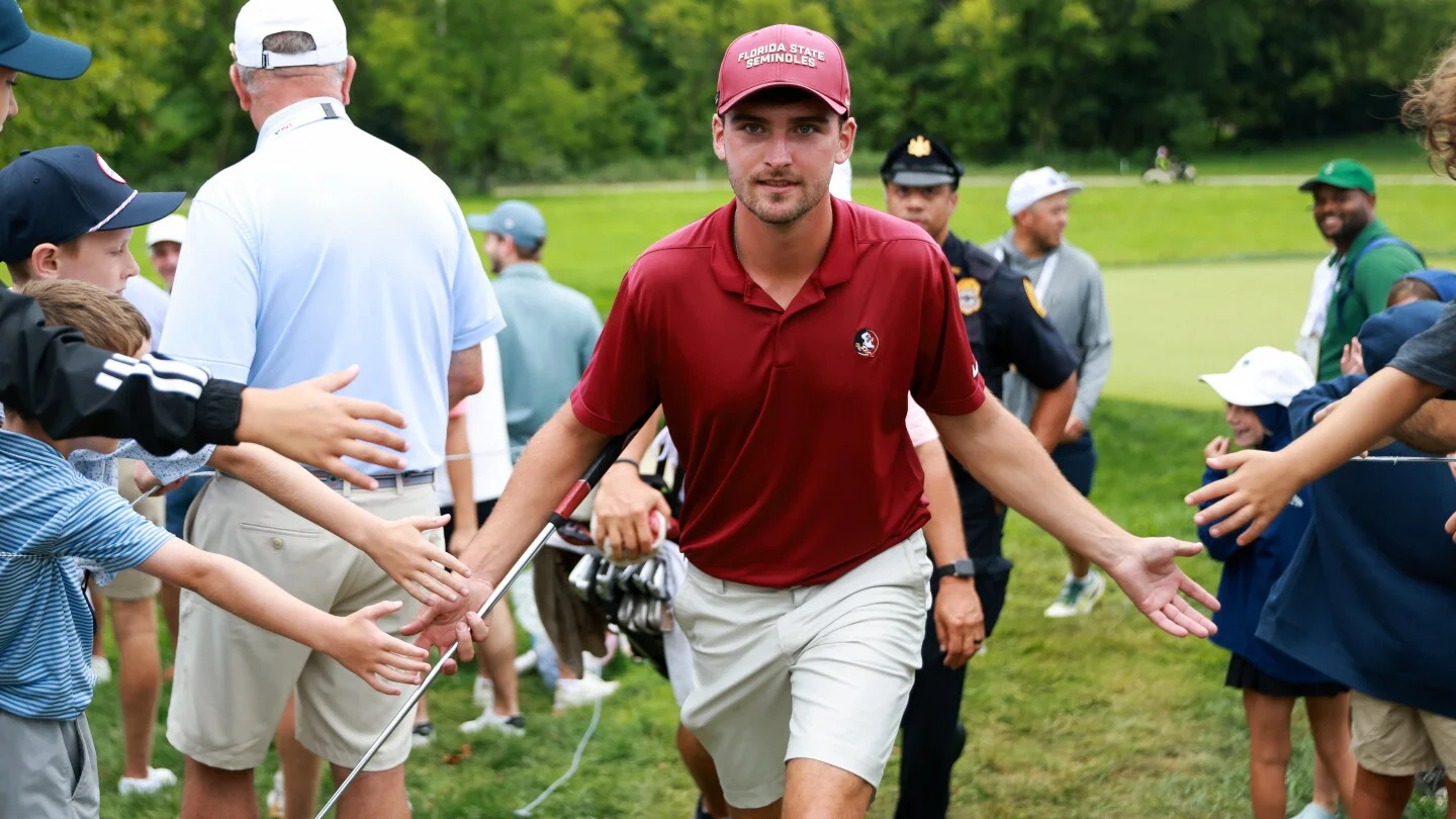 Whaley storms to U.S. Amateur crown at rain-soaked Merion