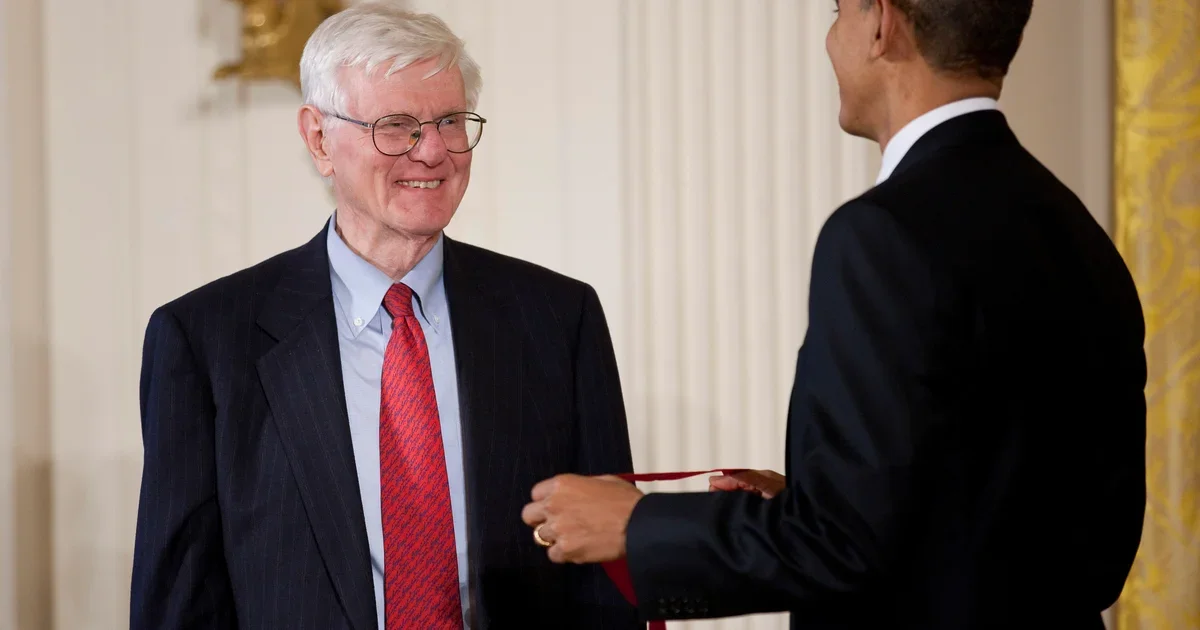 Pulitzer-winning historian Gordon S. Wood dies after parking-lot crash in Rhode Island